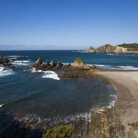 帕卡庄园酒店 3*