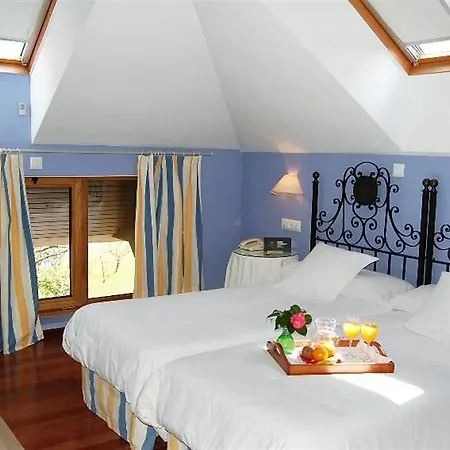 Casona De La Paca Otel Cudillero