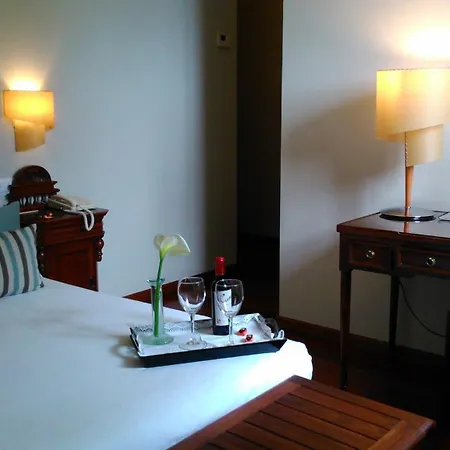Casona De La Paca Otel 3*
