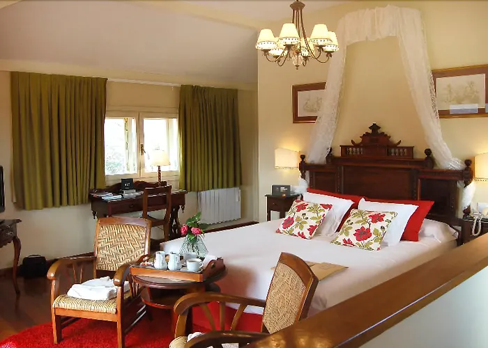 Casona De La Paca Hotel