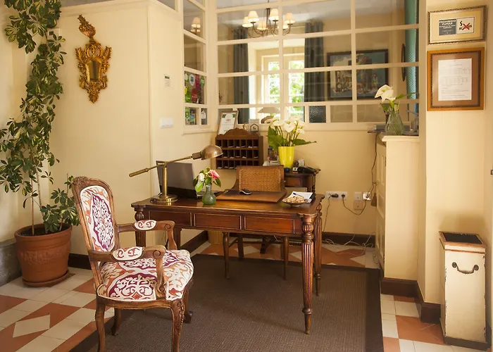 Casona De La Paca 3*