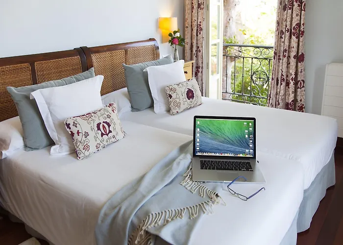 Casona De La Paca Hotel