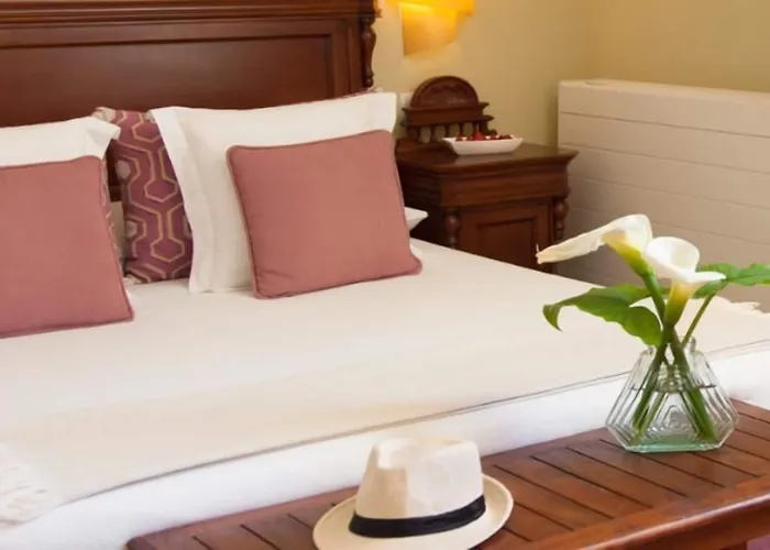 Casona De La Paca 3*