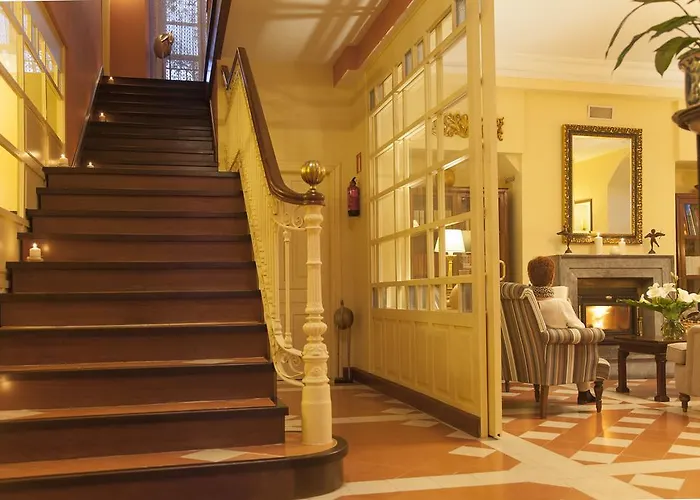 Hotel Casona De La Paca 3*