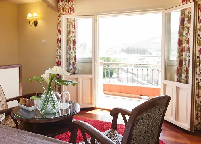 Casona De La Paca Cudillero